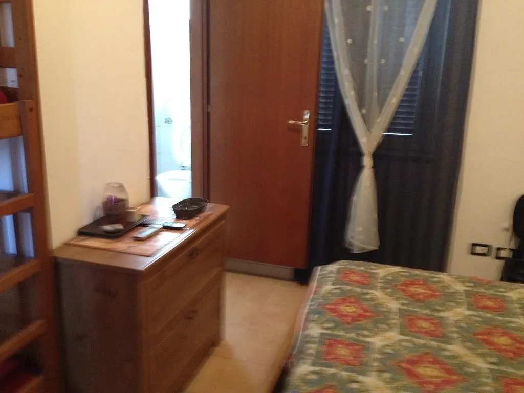 Affittacamere Ambra Marinella di Sarzana Guest house